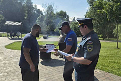 Инспекторы 1 ТОНПР (по ТиНАО) проводят профилактические мероприятия с жителями Новой Москвы